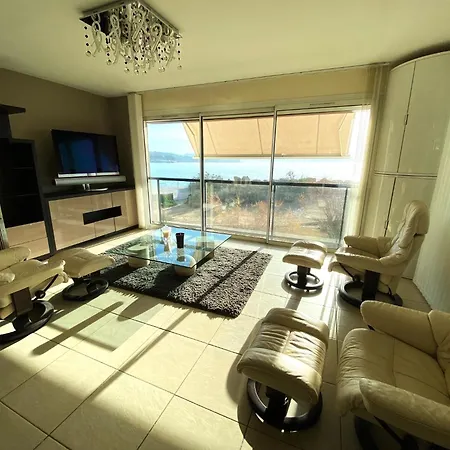 Lägenhet L'azurea Front De *